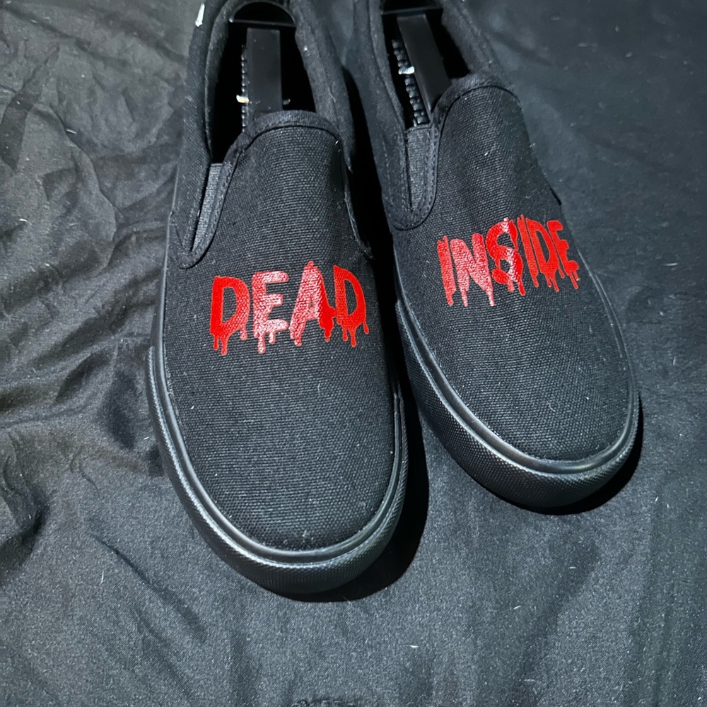 Women’s size 11 shoes